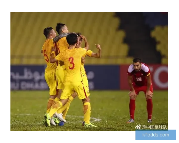 克林根赞穆林斯为大场面球员 称康大永远拼搏至最后一刻 克林根赞穆林斯为大场面球员 称康大永远拼搏至最后一刻